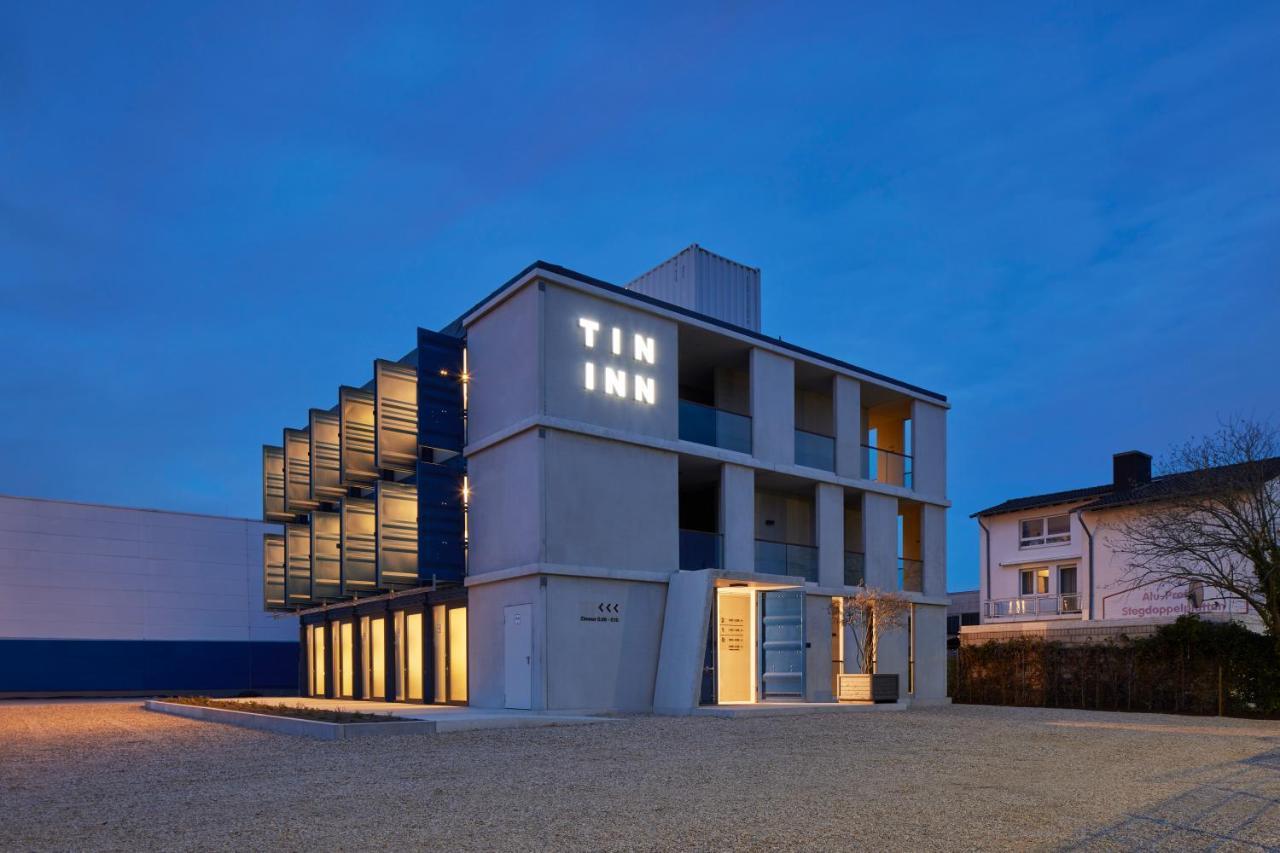 Tin Inn - Erkelenz - Das Hotel Aus Hochwertig Ausgebauten Ueberseecontainern Exterior photo